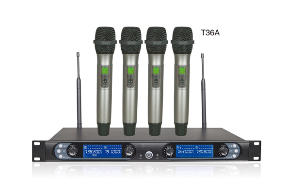 8845C Four Channel Handholds Wireless Microphone s