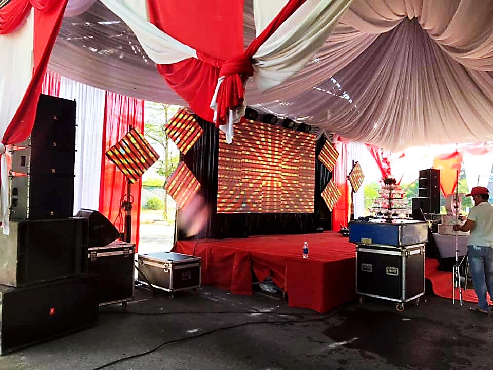 VR10&S15 speaker system for wedding