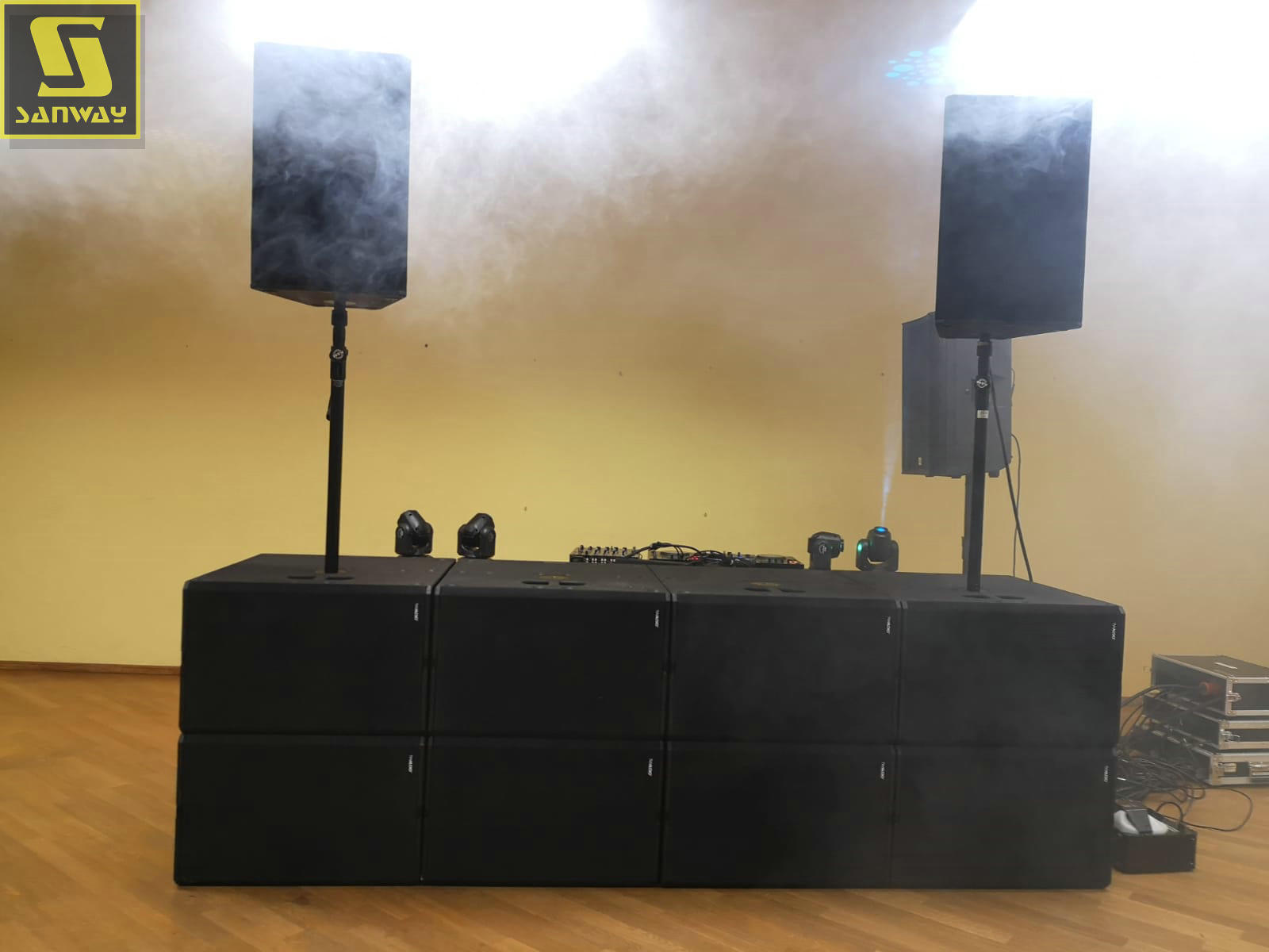 T24N and B30 in nightclub